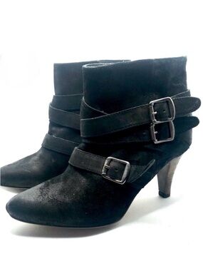 ANTHROPOLOGIE YIN BLACK SUEDE INTENTIONALLY DISTRESSED ANKLE BOOTIES (6.5)